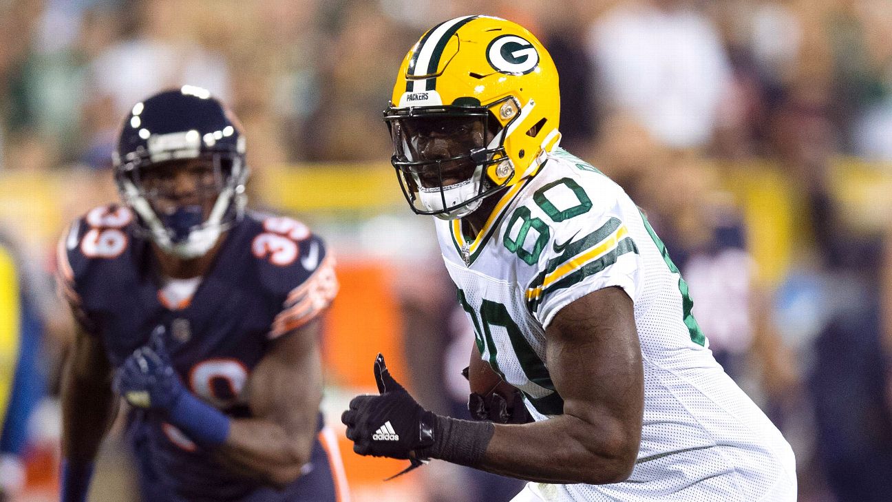 NFL arbitrator dismisses Packers' grievance against Martellus Bennett