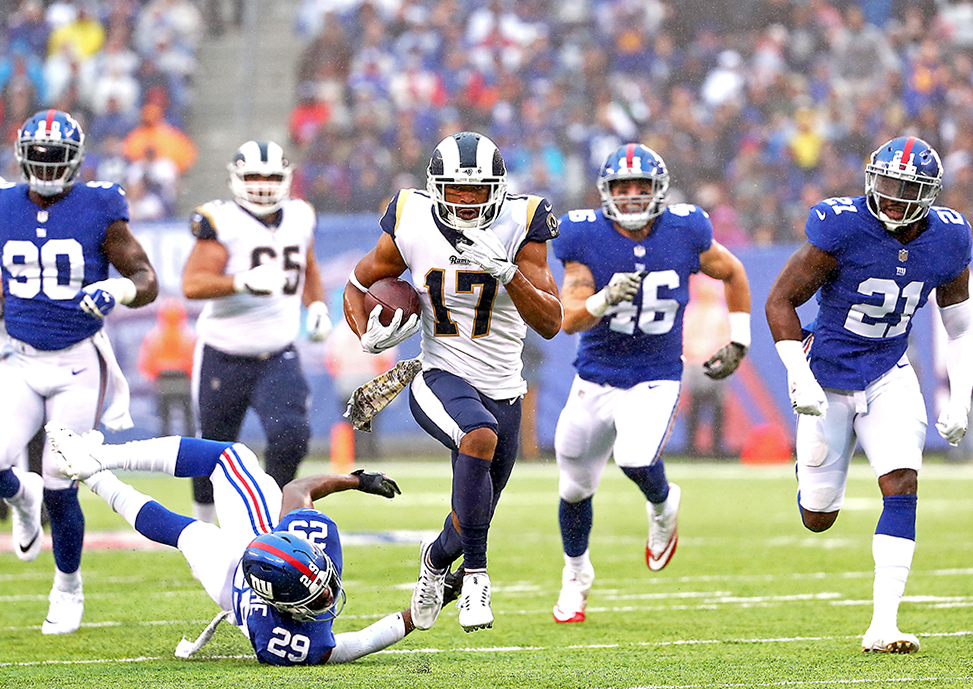 Gurley, Brown Help Rams Ground Out 17-7 Win Over Bears