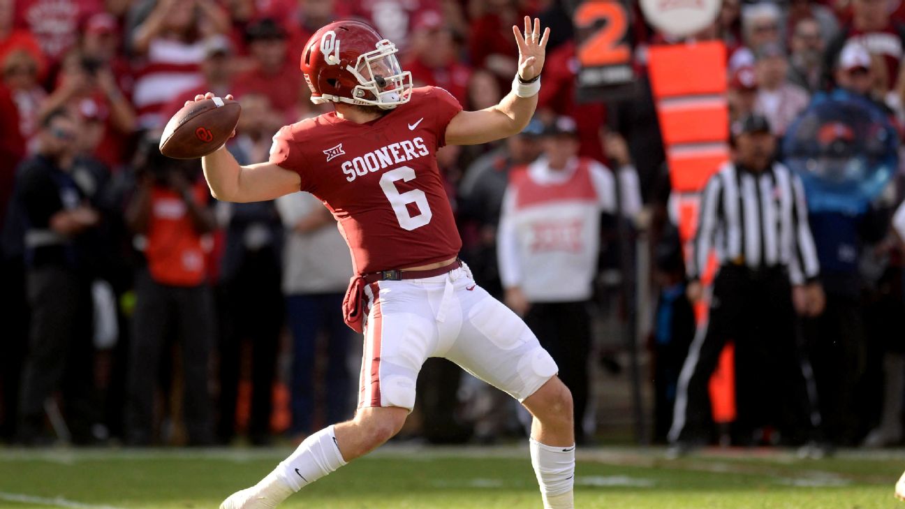 Oklahoma captains brought Baker Mayfield's jersey to the coin toss