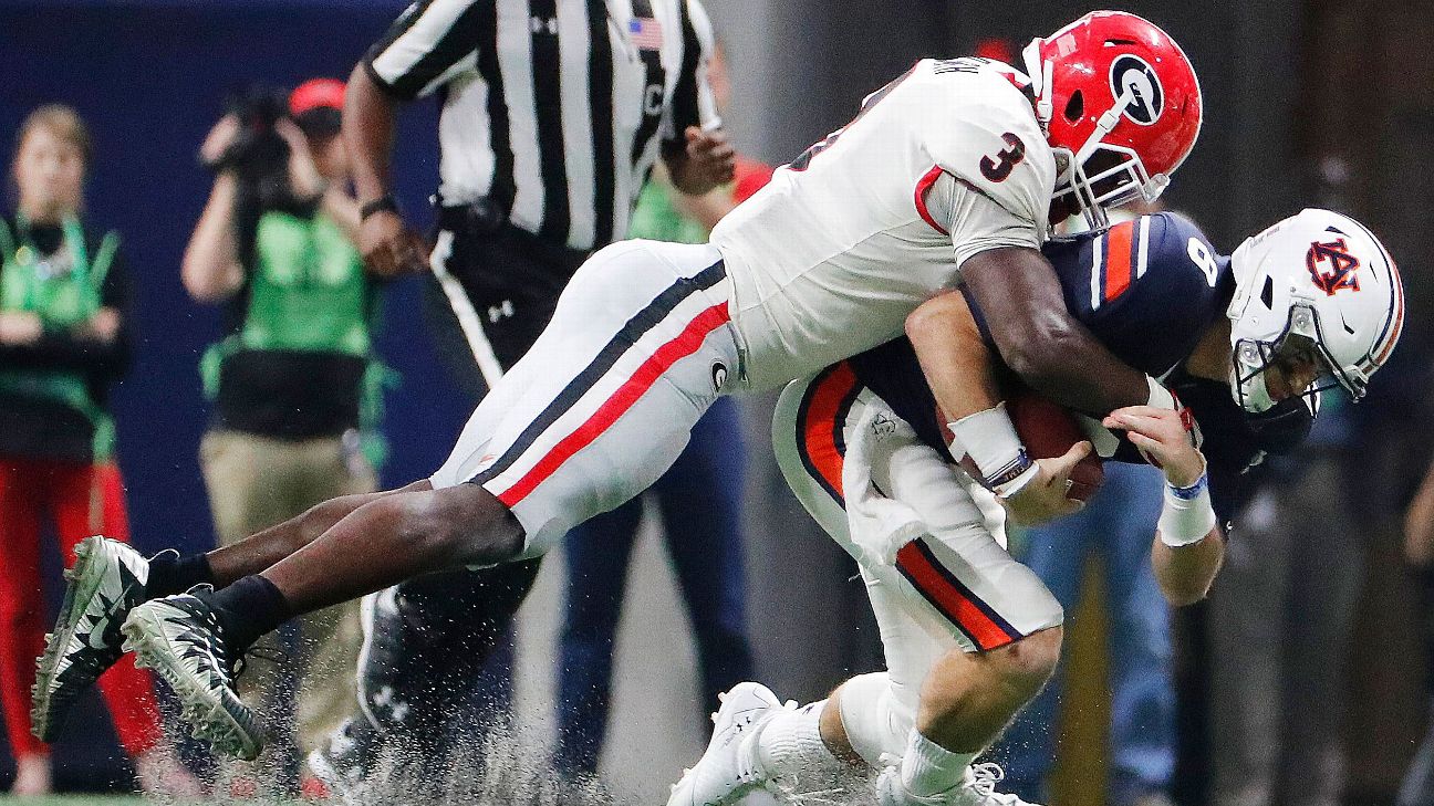 Roquan Smith Wins Butkus Award as NFL's Best Linebacker