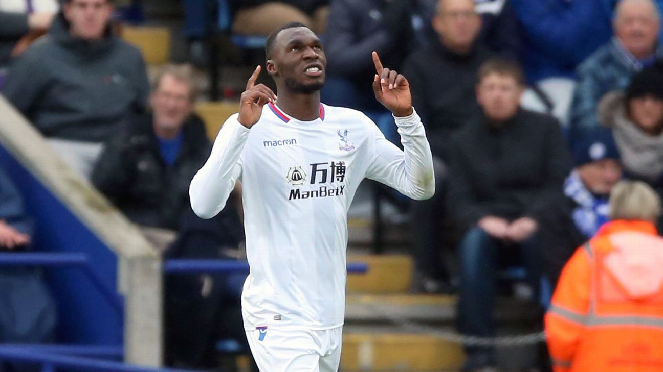 Benteke's terrible miss that cost Crystal Palace the win v Leeds