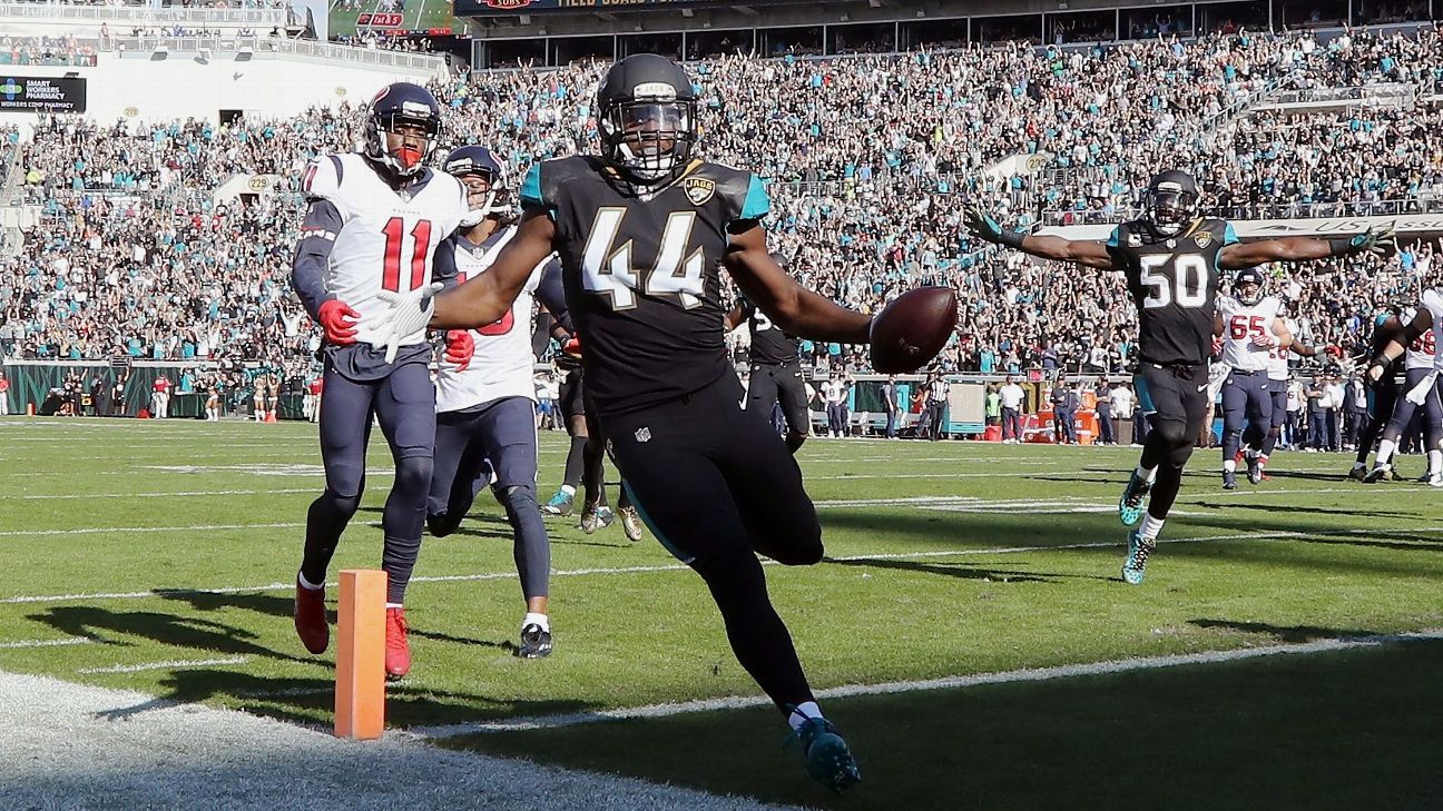 Jaguars thump Texans 45-7 for 1st playoff berth since 2007