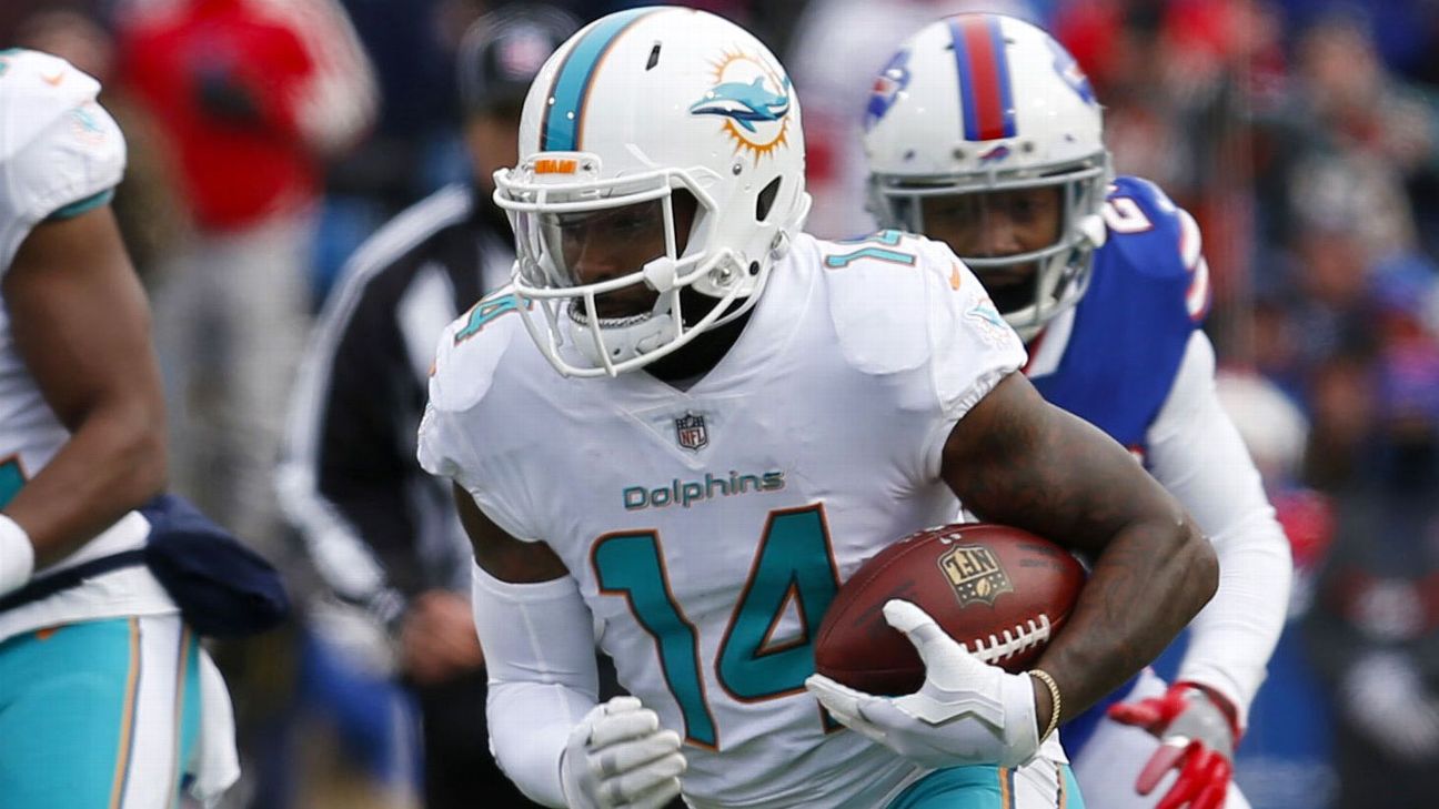 Miami Dolphins receiver Jarvis Landry: Contract talks progressing