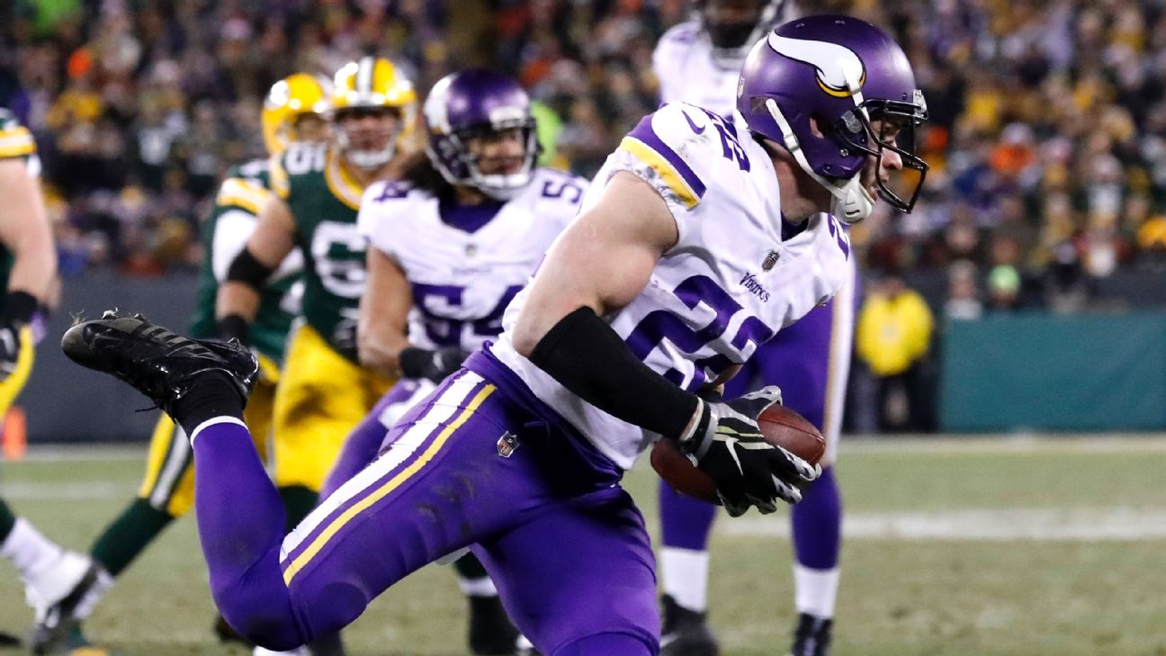 Minnesota Vikings safety Harrison Smith flips script on Pro Bowl