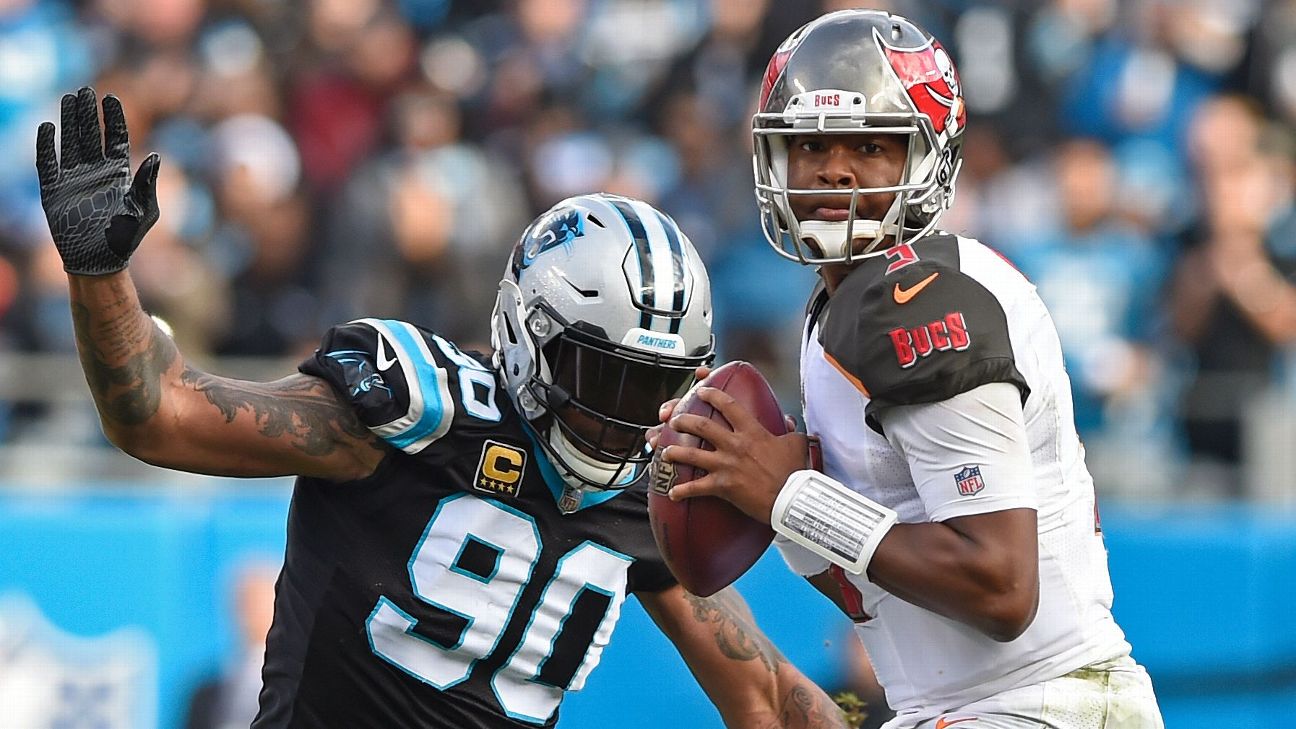 NFL, Julius Peppers of Carolina Panthers still amazes at age 37