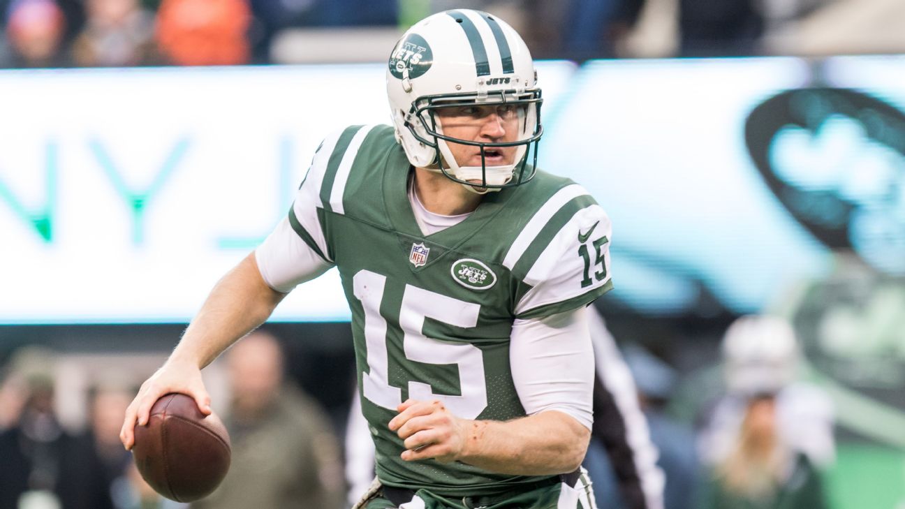 Sam Darnold asking mentor Josh McCown for help – with his hair