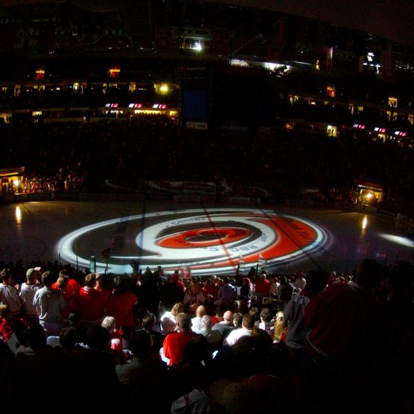 Driven Dundon becomes Hurricanes' sole owner