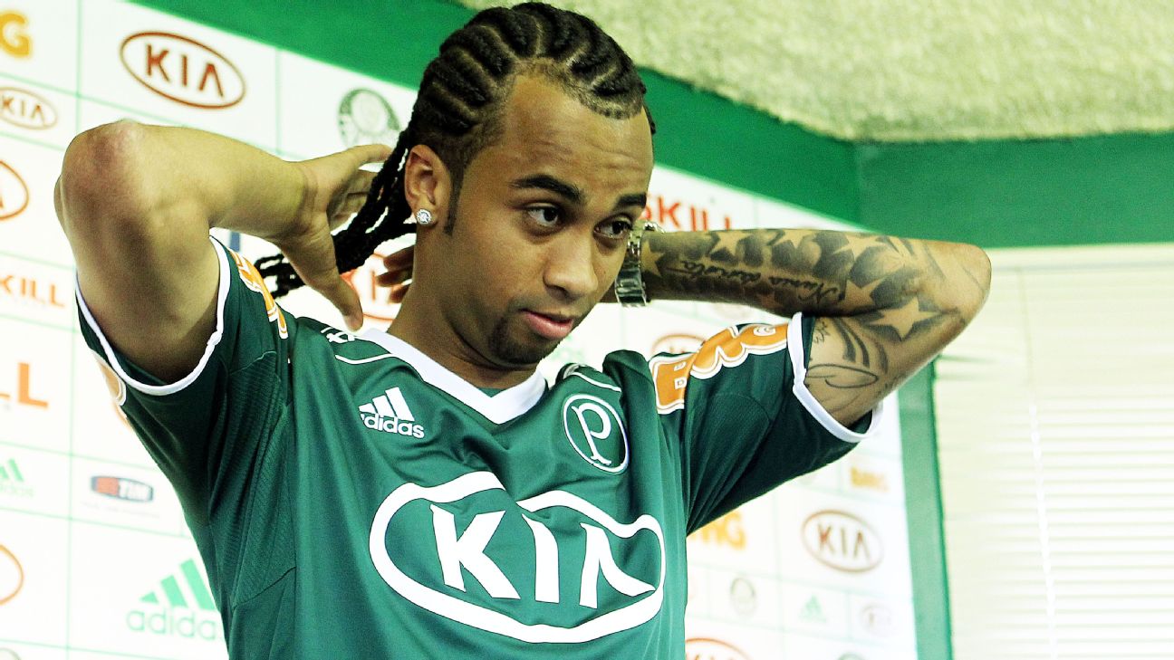 SÃƒO PAULO, SP - 3/3/2015 - Wesley, former Palmeiras player, is