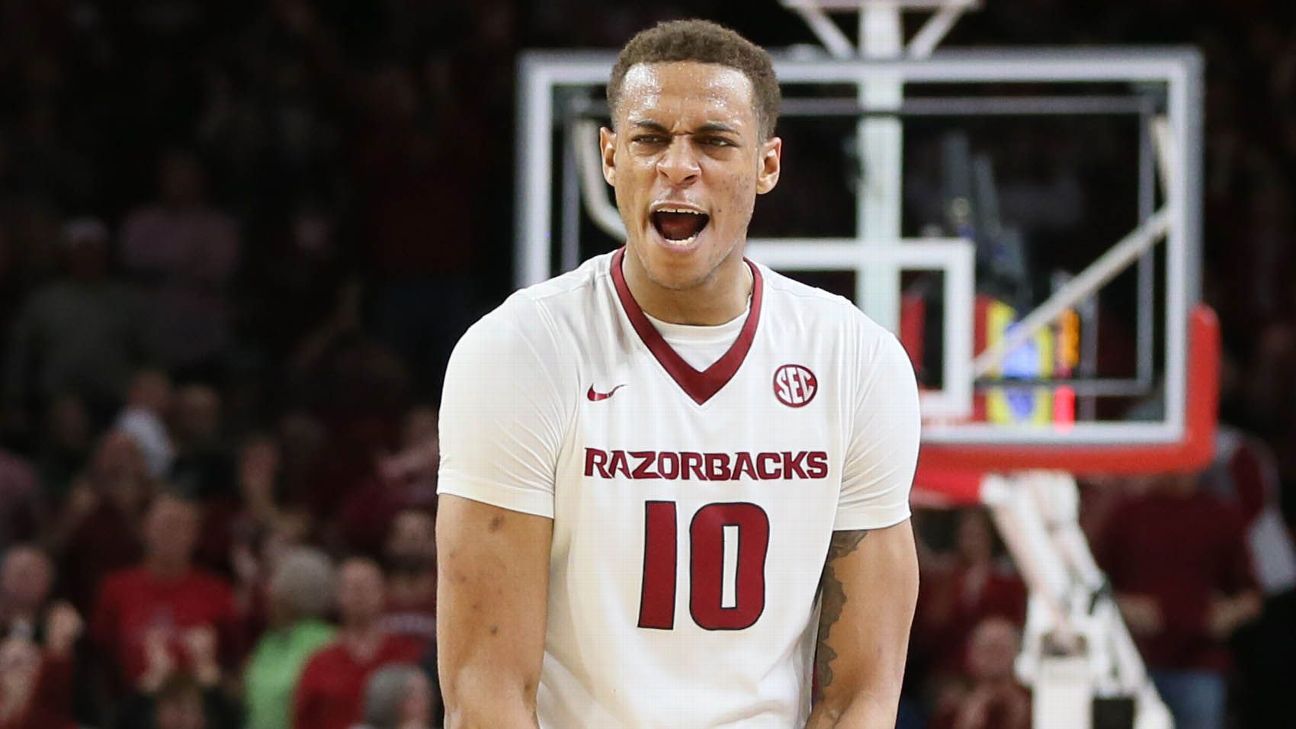 Daniel Gafford declares for NBA draft: Arkansas C skipping NIT - Sports  Illustrated