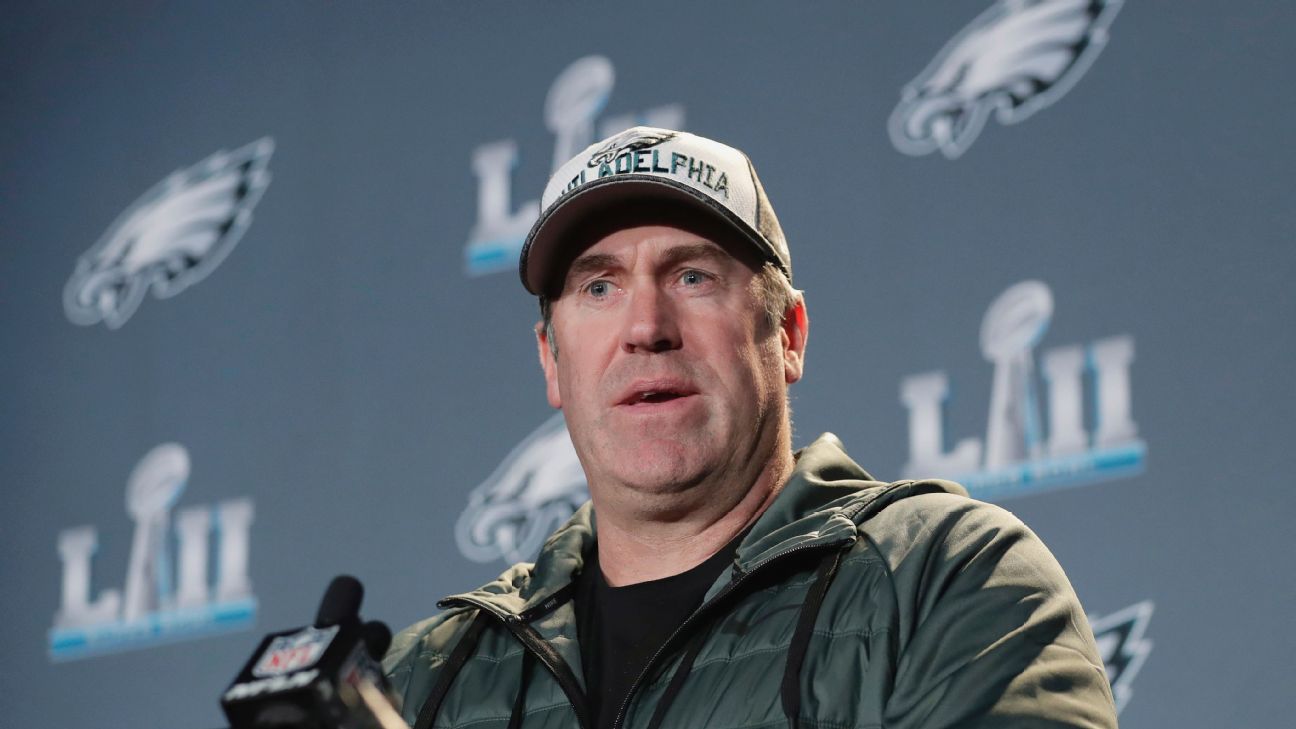 Brent Celek: Chip Kelly's system is 'insane'