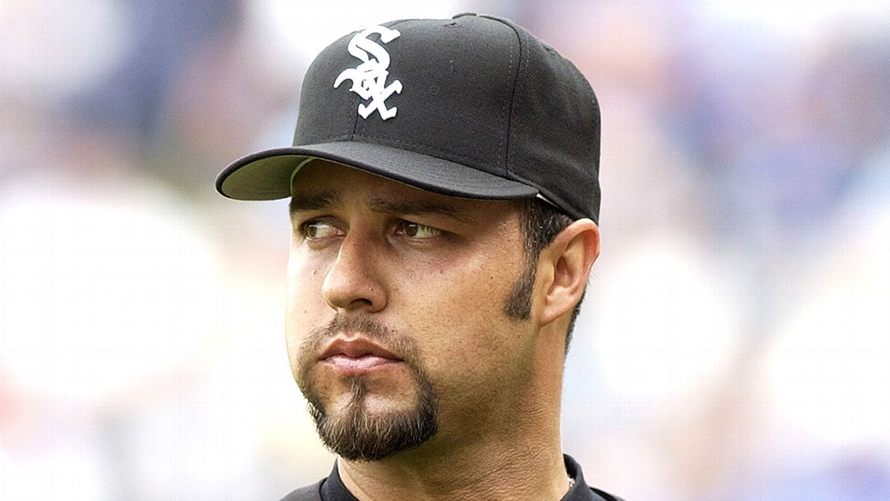 Former All-Star pitcher Esteban Loaiza pleads guilty to drug ...