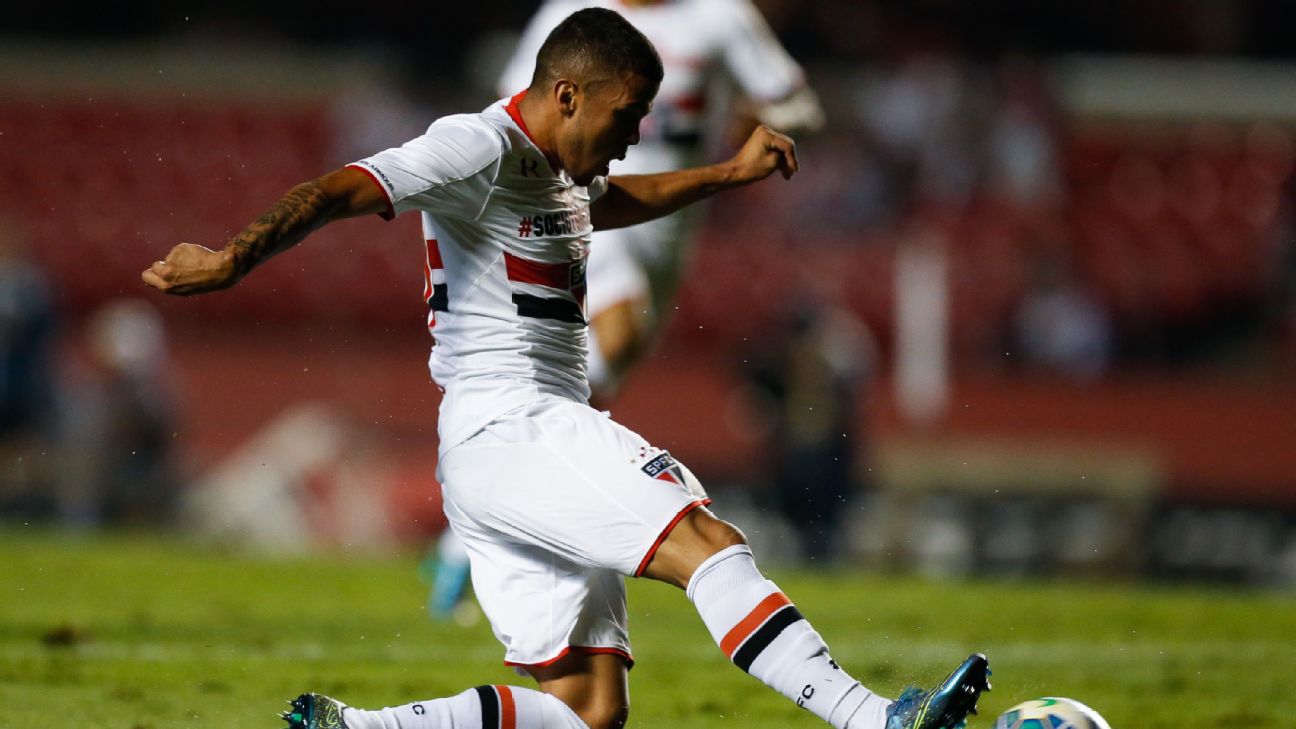 Toronto FC set to bring in Brazilian fullback Auro on loan from Sao Paulo