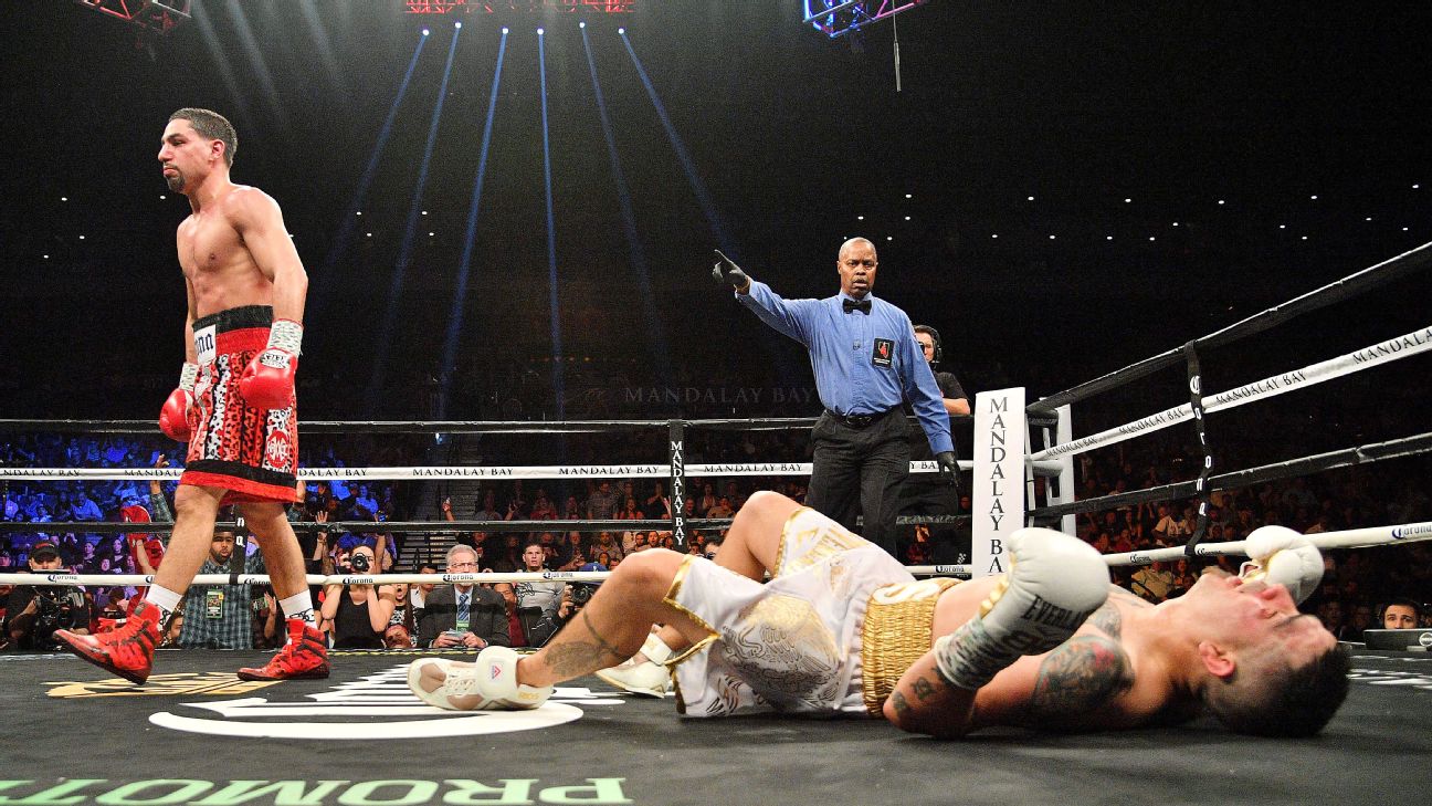 Danny Garcia knocks out Brandon Rios in welterweight world title