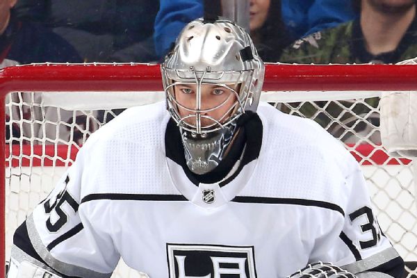 Darcy Kuemper on return to Kings: 'Excited to be back'