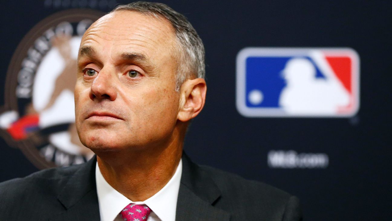 MLB's Rob Manfred says shorter schedule would mean lower pay - ABC7 Chicago