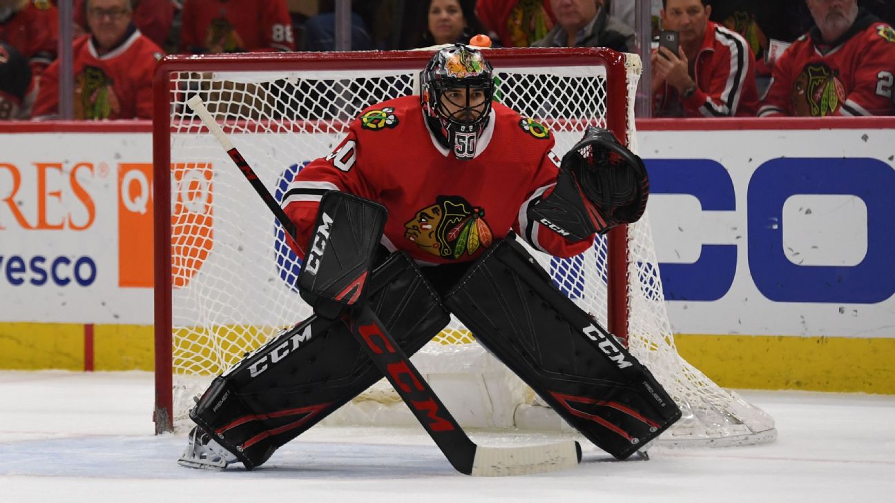 Blackhawks Stand Behind Corey Crawford as Their Goalie - The New