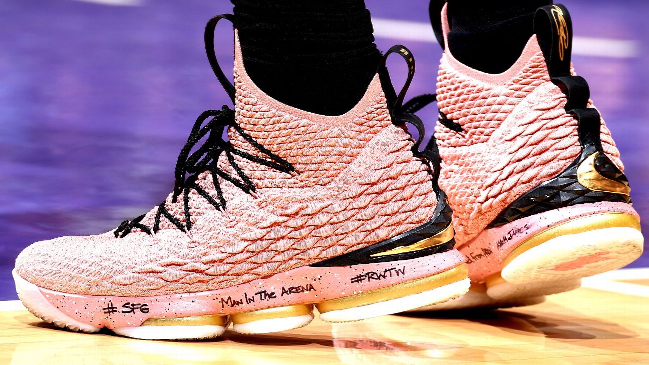 The 7 best Stephen Curry basketball shoes in 2023 for form & function
