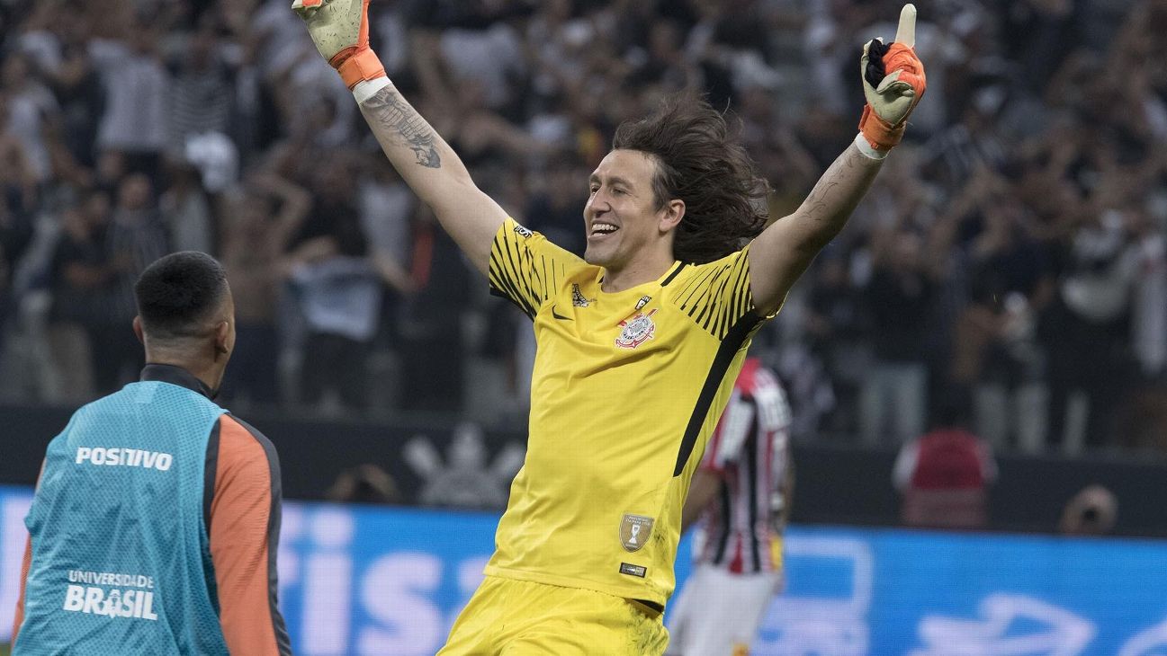 Cássio se torna o goleiro com mais pênaltis defendidos na história do  Corinthians