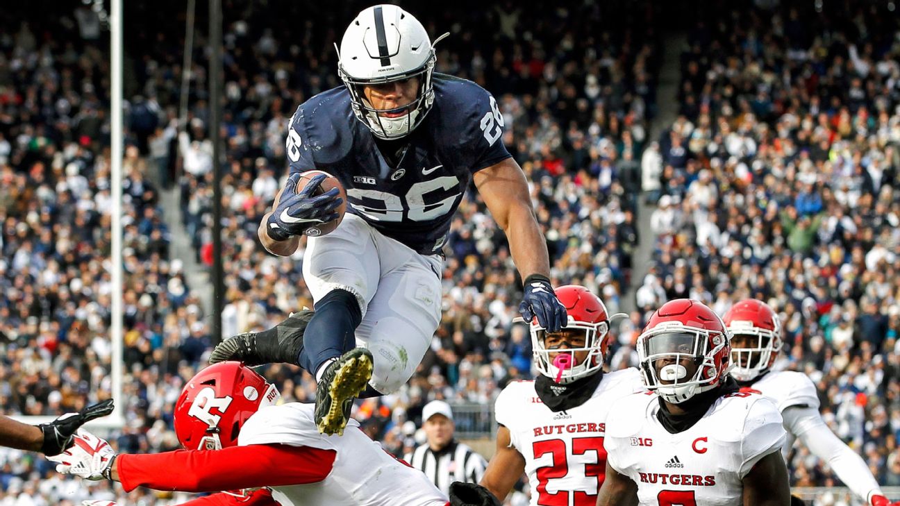 Saquon Barkley gets pep talk from Adrian Peterson 