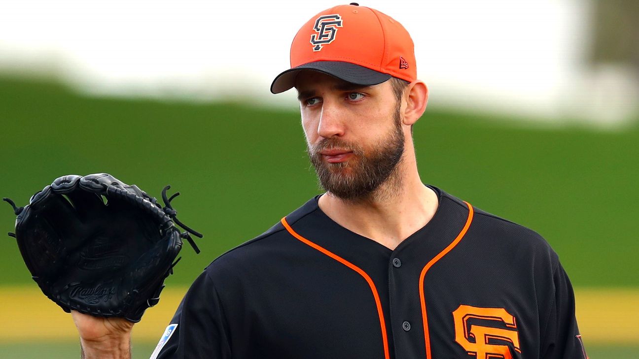 Giants inch closer to crown as Bumgarner rules again