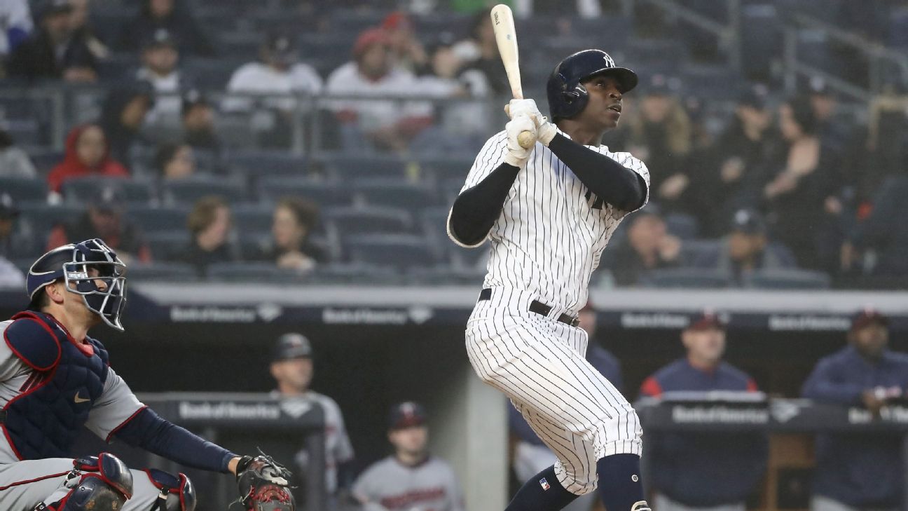 In Chilly Home Opener, Didi Gregorius Brings the Heat for the