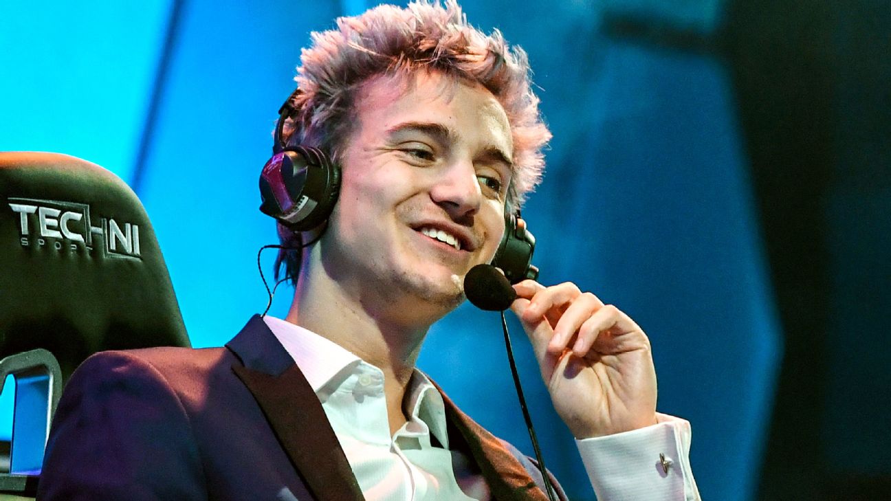 Ninja streams on Twitch for the first time in over a year