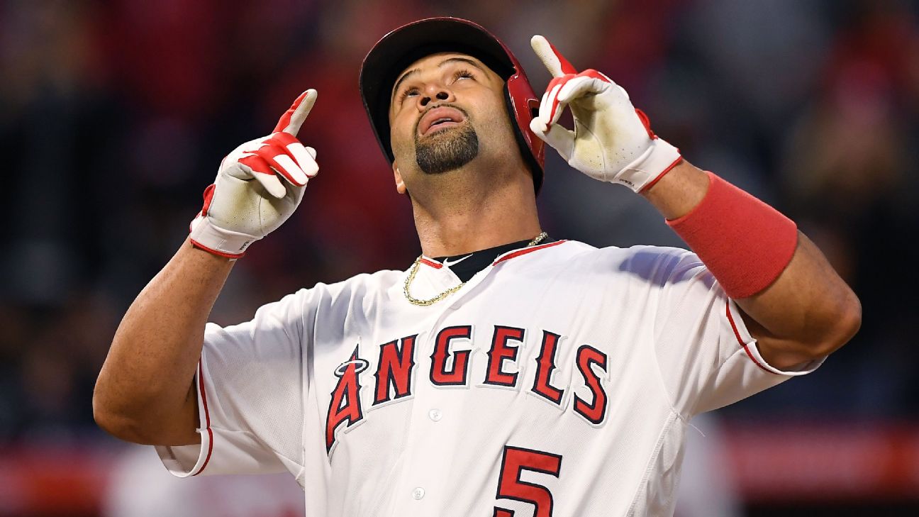Albert Pujols to Cover Salaries of Furloughed Angels Employees