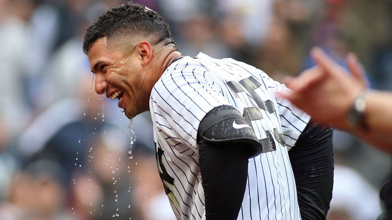 Gleyber Torres becomes youngest Yankee ever to hit a walk-off homer