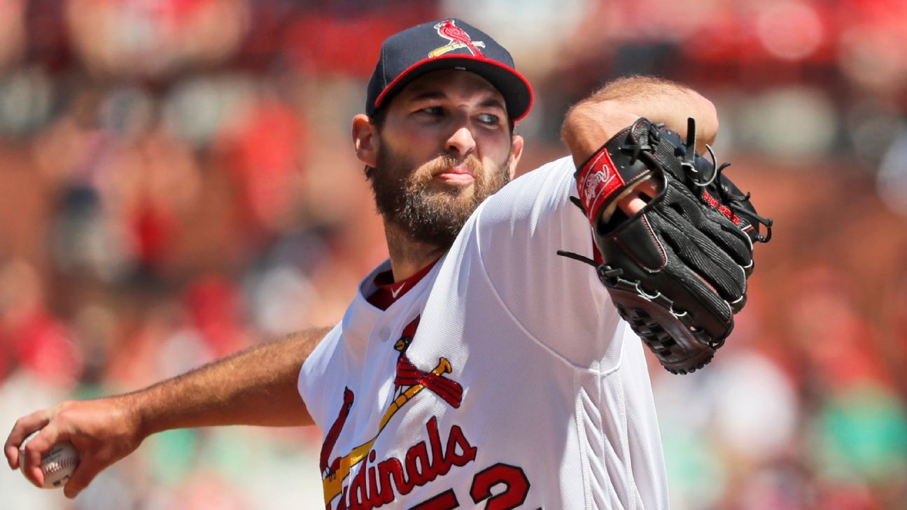 Pujols paces Cardinals, helps Wainwright in win over Marlins