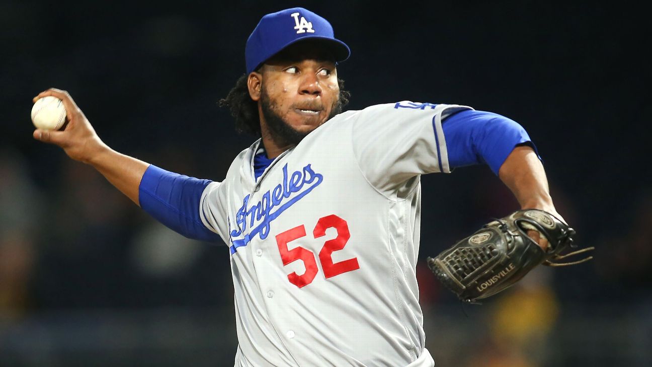 Astros agree to deal with former Dodgers reliever Pedro Baez