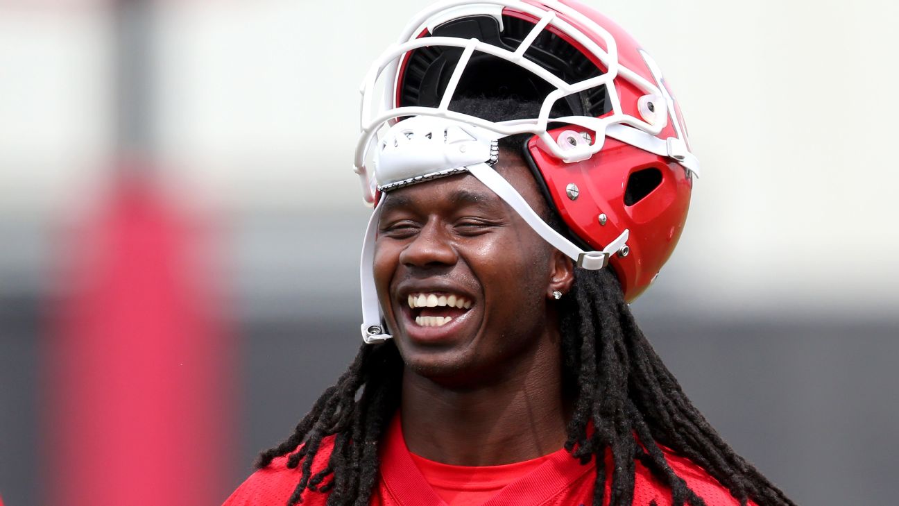 Ravens WR Sammy Watkins clarifies Lamar Jackson comments