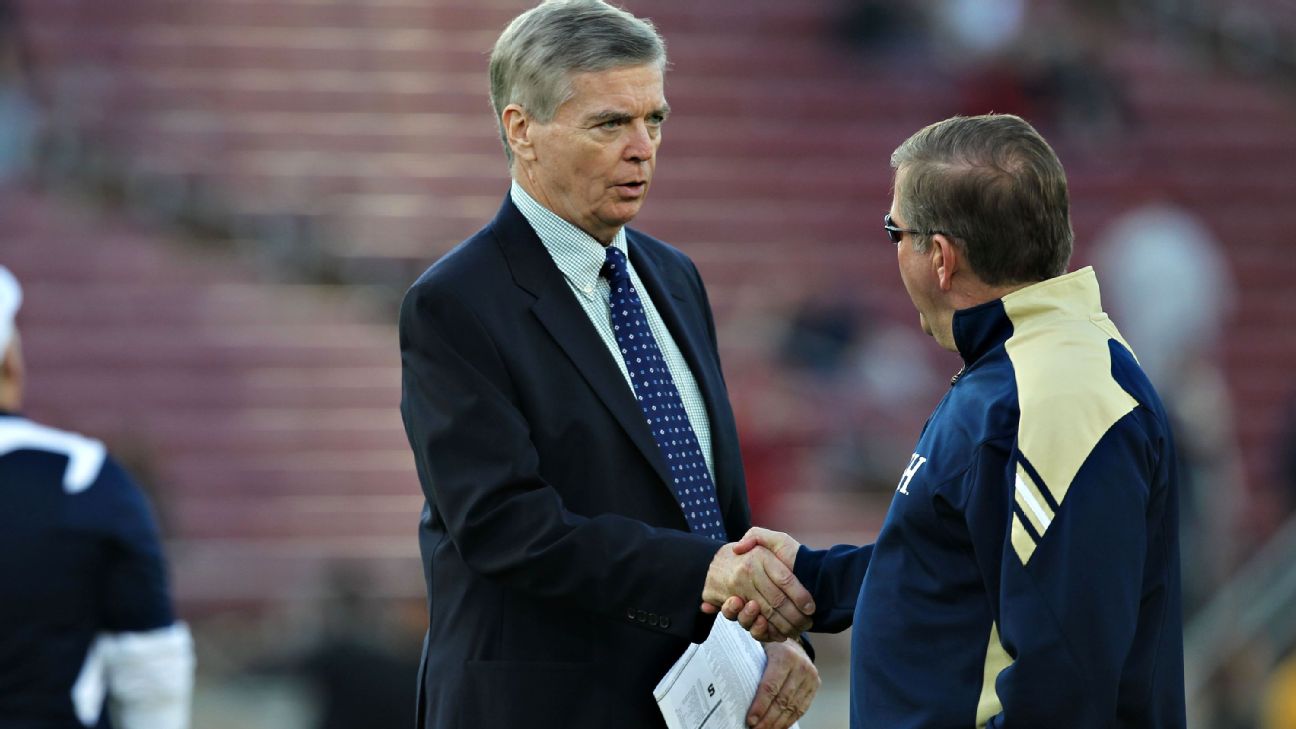 Allen Pinkett, Don Criqui out amid changes to Notre Dame