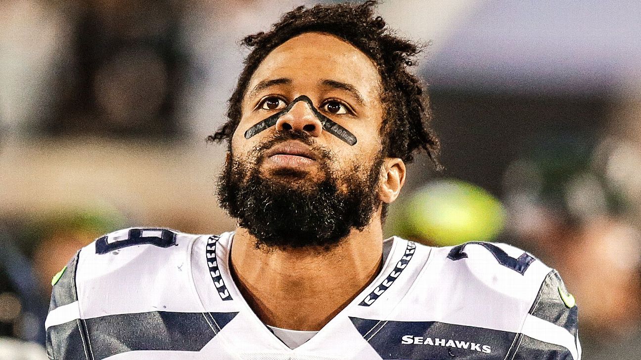 Seattle Seahawks free safety Earl Thomas ends holdout