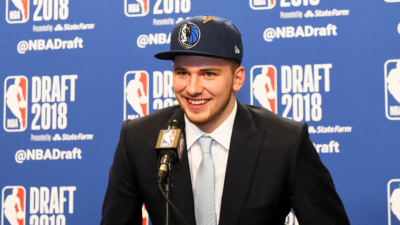 2018 NBA draft -- Dallas Mavericks to acquire Luke Doncic, send draft  rights to Trae Young to Atlanta Hawks - ESPN