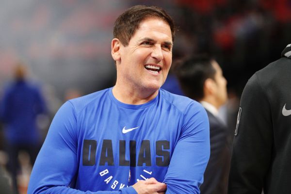 Cuban's sale of majority stake in Mavs approved