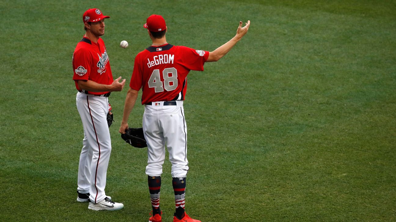 Frustrated Mike Trout Spots His Own Pitcher Tipping Pitches While