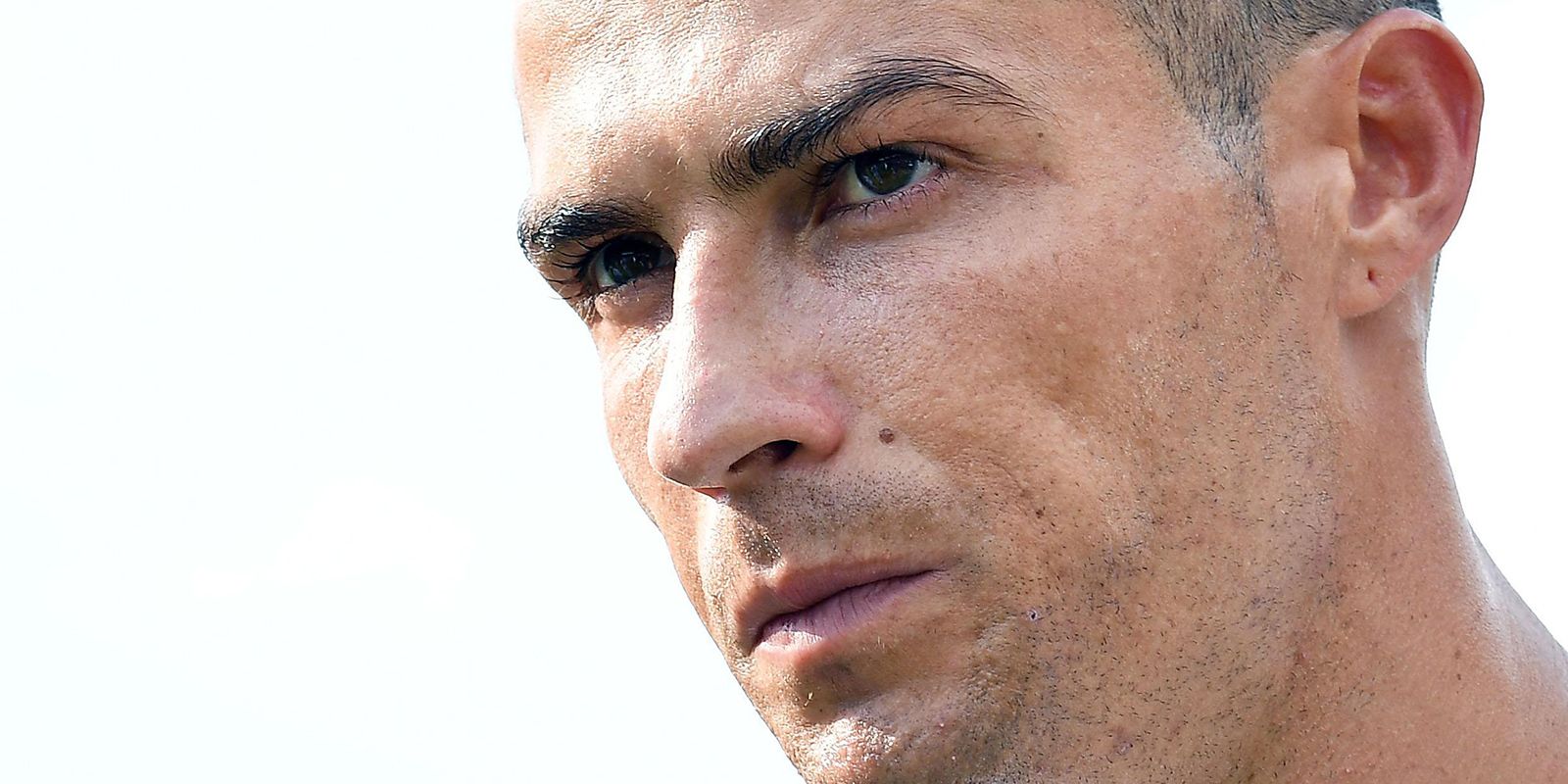 Cristiano Ronaldo leaves fans to miss the teenager but not the man, Cristiano Ronaldo