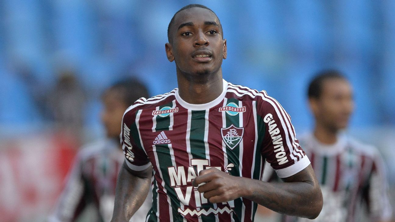 Gerson é novidade e vai jogar contra o Fluminense