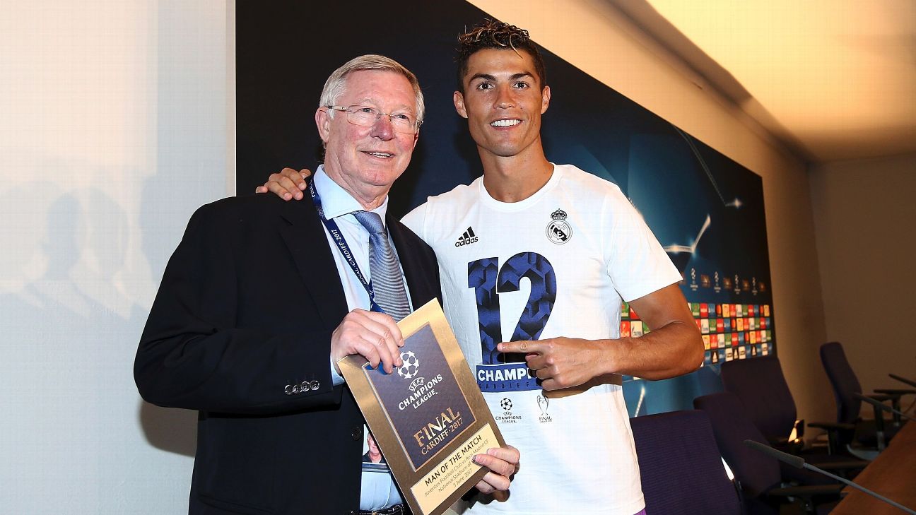 Cristiano Ronaldo revela que Ferguson foi responsável por mudar