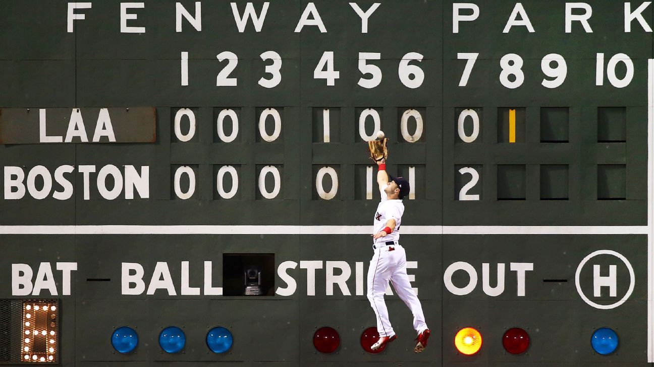 NESN on X: Jackie Bradley Jr. robs Aaron Judge of a home run with