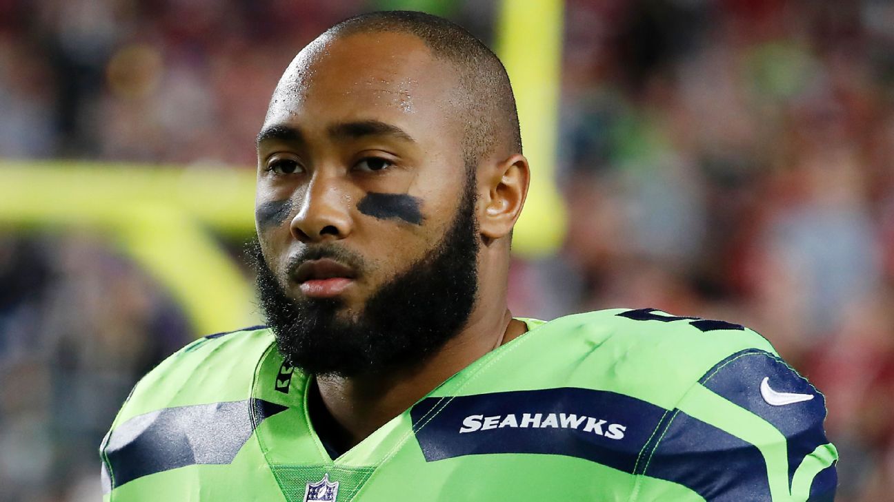 Seahawks re-sign linebacker K.J Wright, guard D.J. Fluker