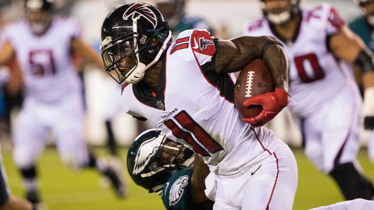 Julio Jones Takes Shot at the Dallas Cowboys After Admitting He's Done in  Atlanta