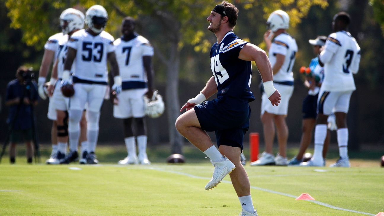 Chargers' Joey Bosa preaches patience with bruised foot injury