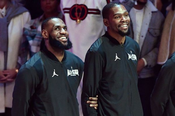 'Fairly cool' seeing LeBron on cusp of historical past