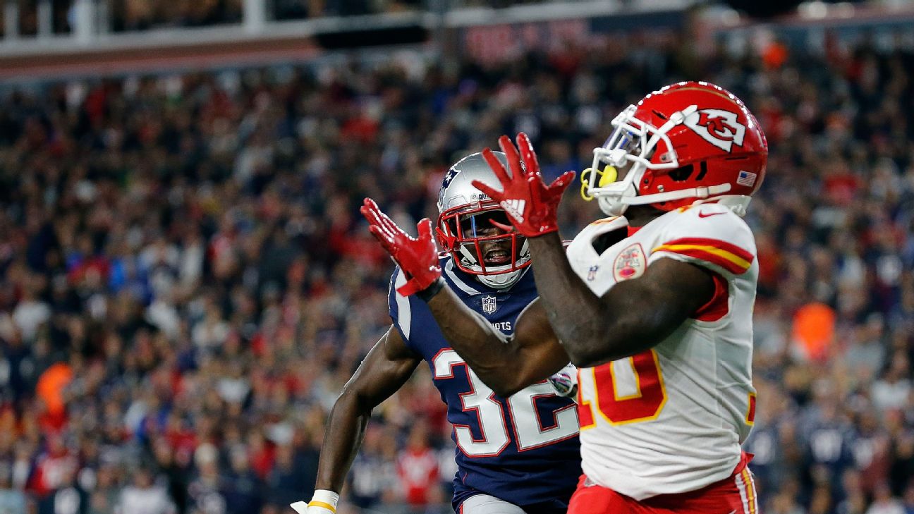 Patriots fan banned from Gillette Stadium after throwing beer in Tyreek  Hill's face