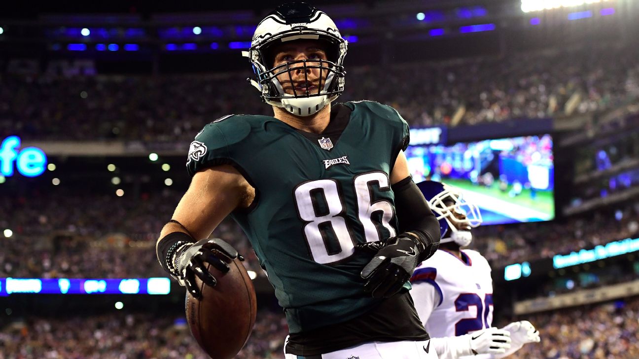 Super Bowl 2018: Zach Ertz's upheld TD caps big night for Eagles