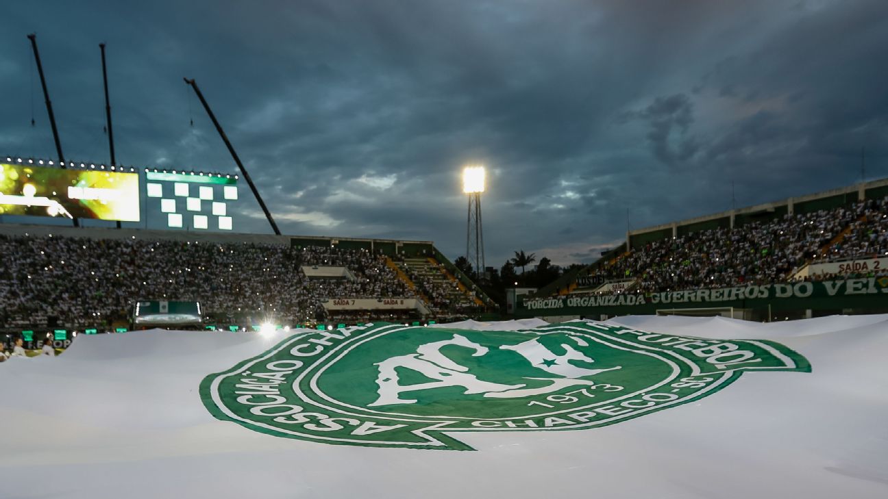 Chapecoense x Flamengo: onde assistir ao vivo e escalações do jogo do Brasileirão
