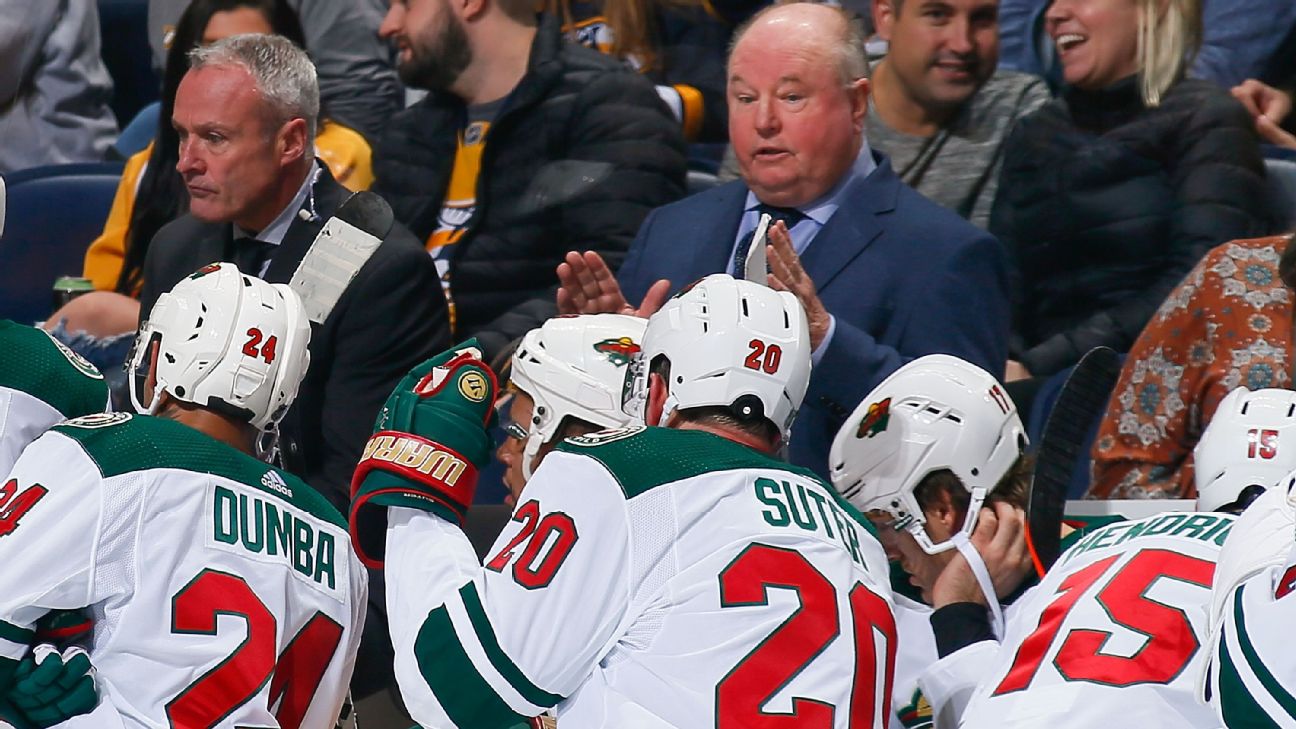 Minnesota Wild's Eric Staal, top, is congratulated by Minnesota