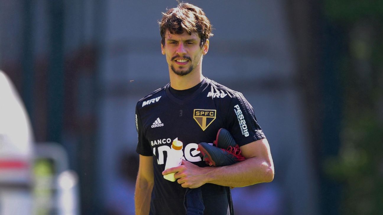 Rodrigo Caio deve jogar na Itália e Inter de Milão é opção mais