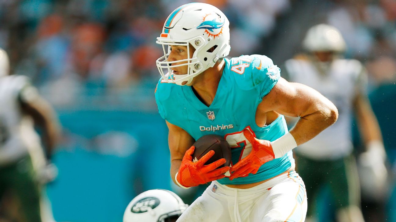 Dolphins make final roster cuts, including a few surprises